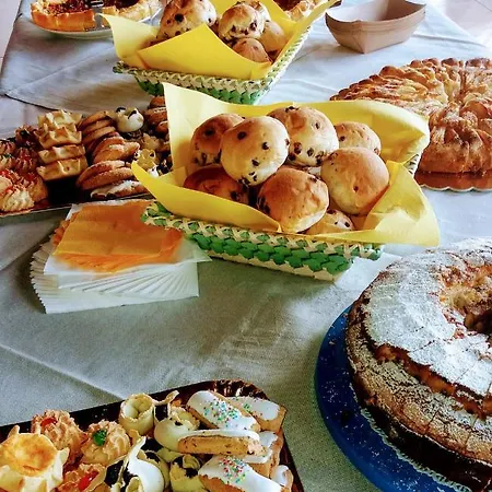 Отель Minerva Monteleone Rocca Doria